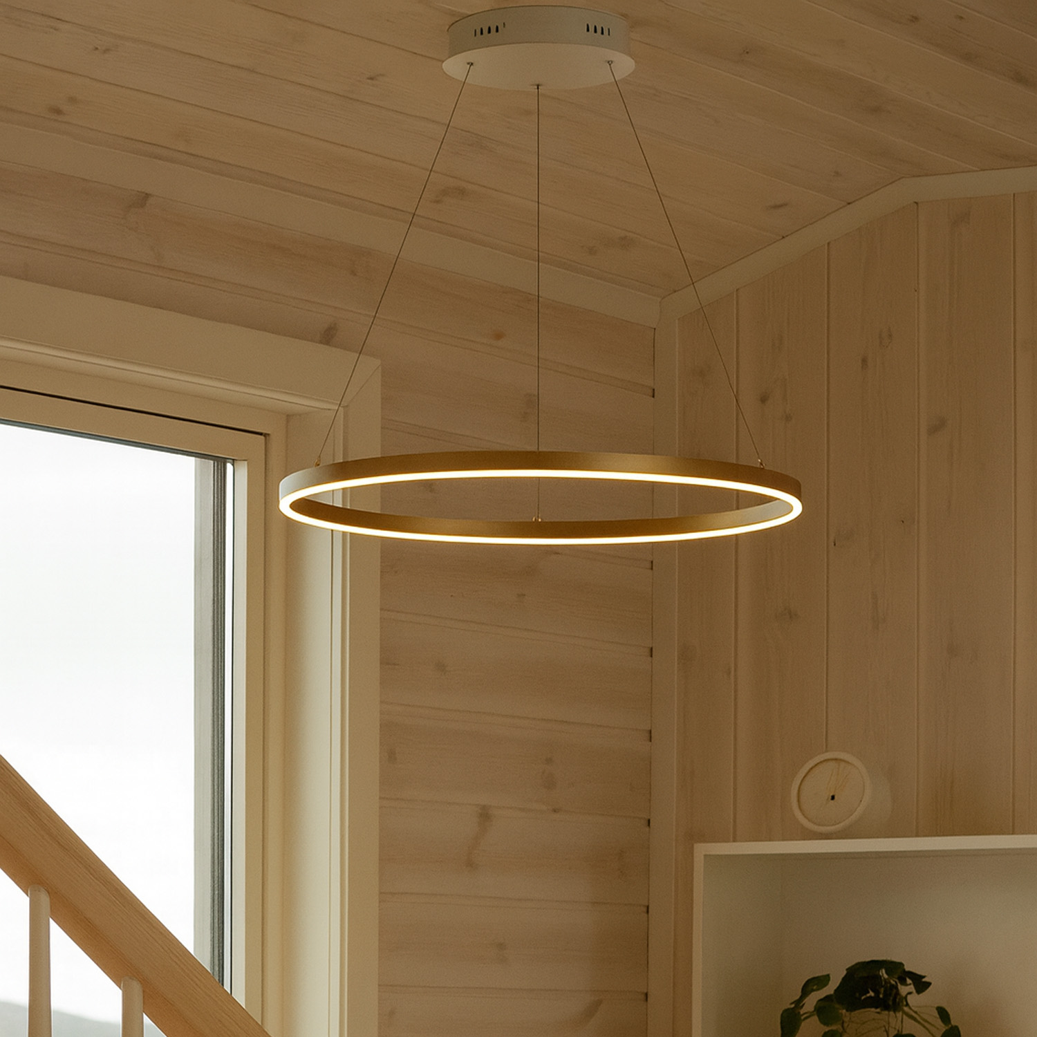 Halo Pendant 3200lm 830 120° 28W Gold/White Phasecut Ø80cm - Bilde 3